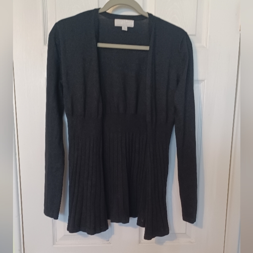 💰Carolyn Taylor Peplum Cardigan